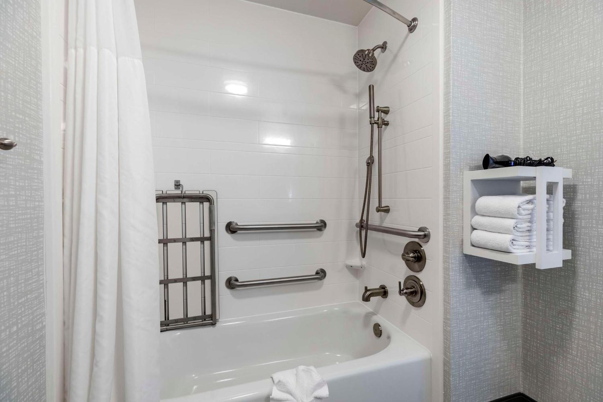 Hampton Inn Fort Collins Eksteriør billede